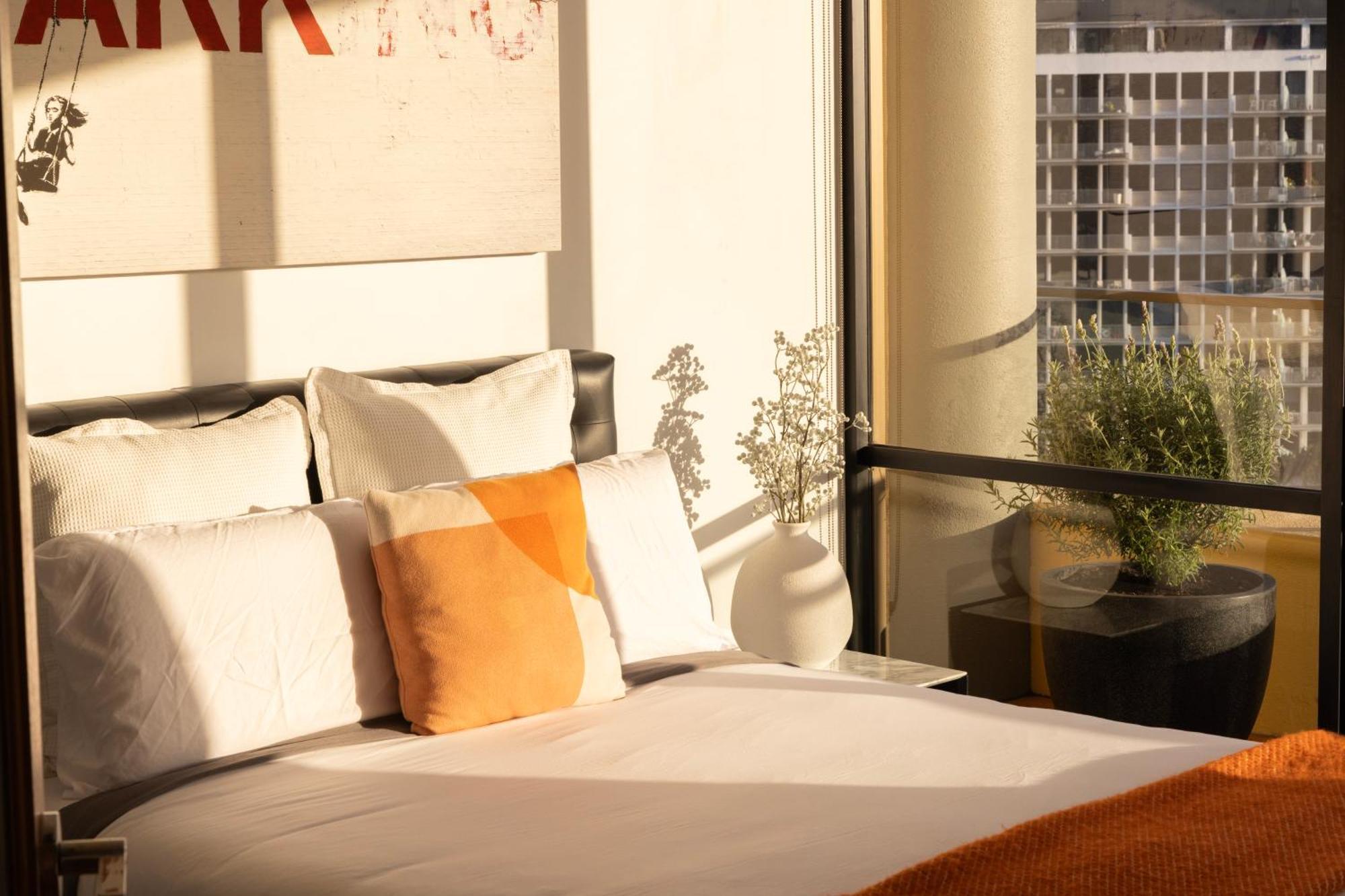 Sub Penthouse - Large Luxury 2 Bedroom Apartment Brisbane
